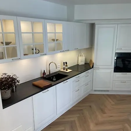 Apartmán Nyrenoveret Charmerende Lejlighed I C! *