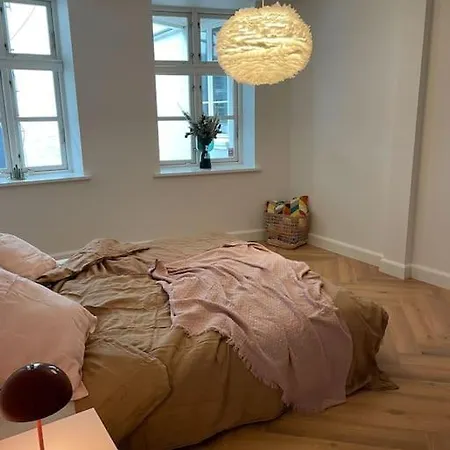 Nyrenoveret Charmerende Lejlighed I C! Apartmán *