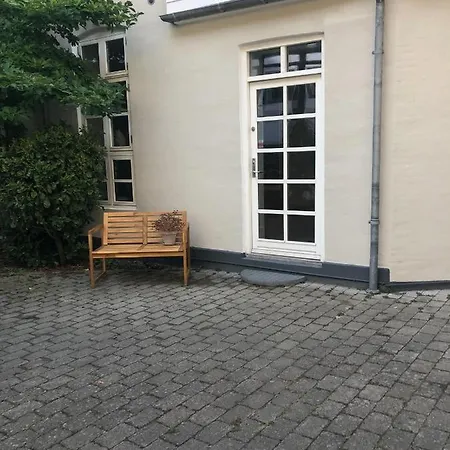 Apartment Nyrenoveret Charmerende Lejlighed I C! Odense