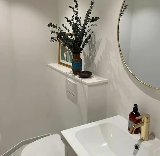 Nyrenoveret Charmerende Lejlighed I C! Apartment